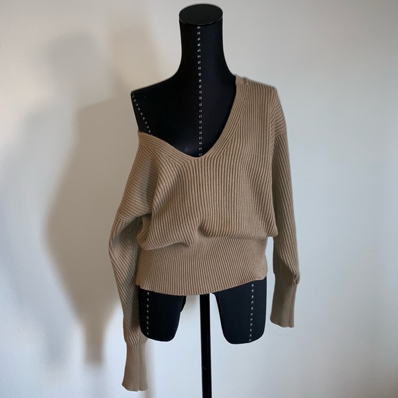 FREE PEOPLE Slouchy Pullover Sweater - Picture 2 of 7